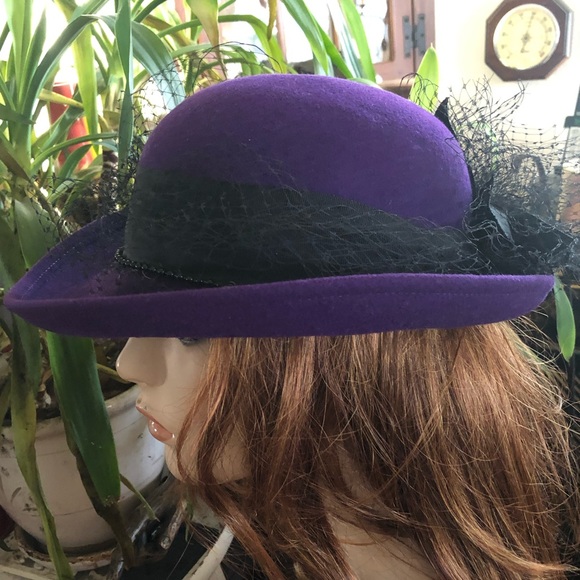 Vintage Purple and Black Wool Hat - Picture 5 of 8